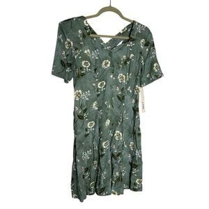 NWT Vintage Westport LTD Floral Print Half Button Crisscross Back Dress Size 6